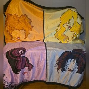 Hocus Pocus - Sanderson Sister's throw Blanket